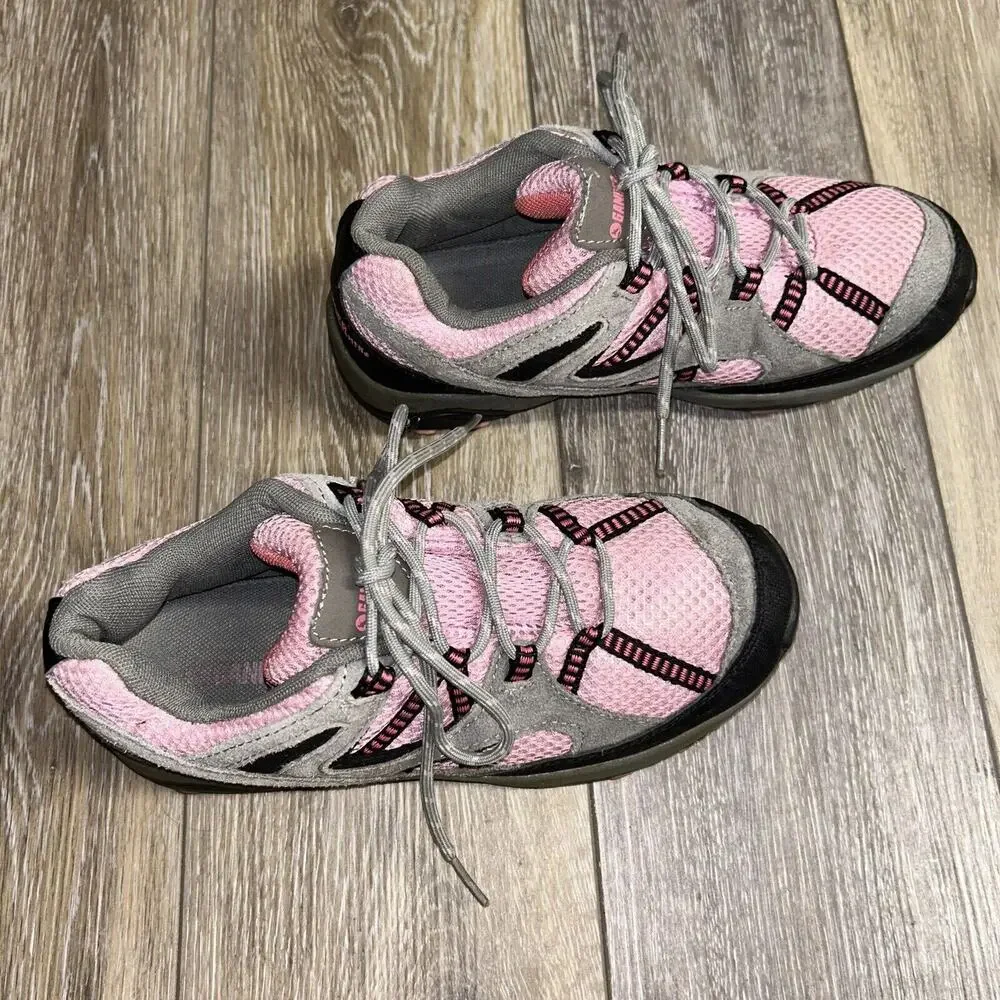 Gander Mountain Trail Climber Explorer Low Pink Gray Youth Size 5 Sneaker Shoes